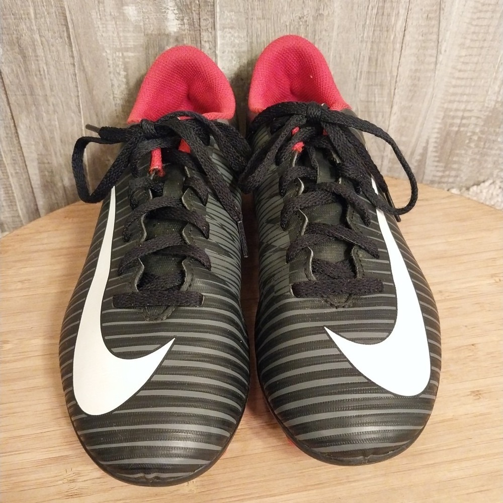 Nike Mercurial Vortex 3 Size 5Y FG Soccer Cleats Outdoor Turf Shoes 831952-042 - Picture 3 of 11